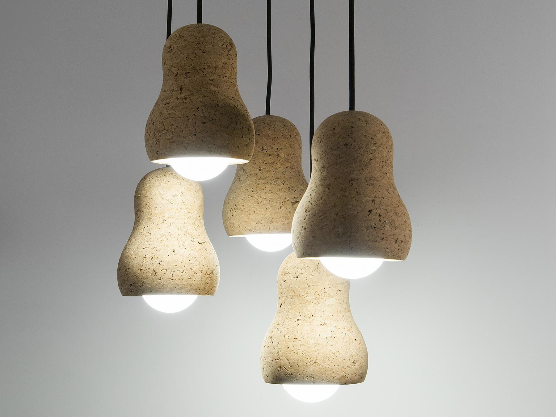 <span class='credits'>© Dark</span>