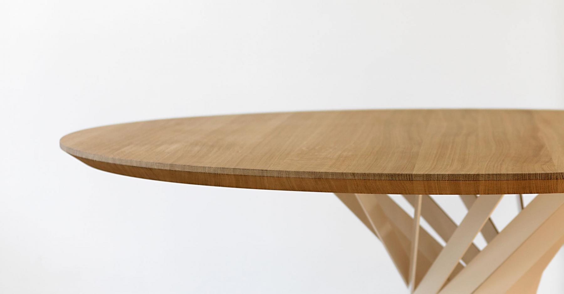 <span class='credits'>© Benoît Deneufbourg Studio</span>