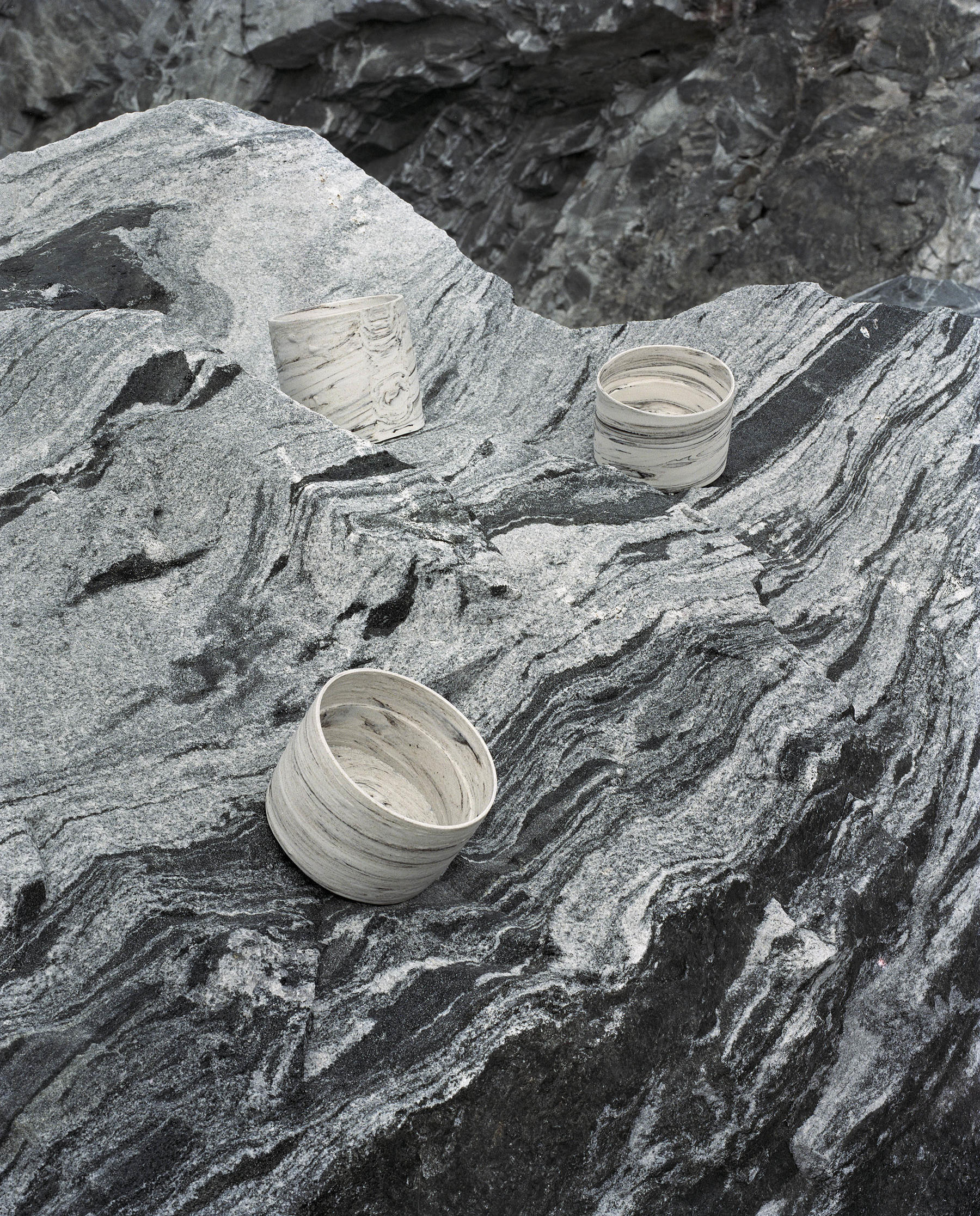 <span class='credits'>© Emile Barret</span>