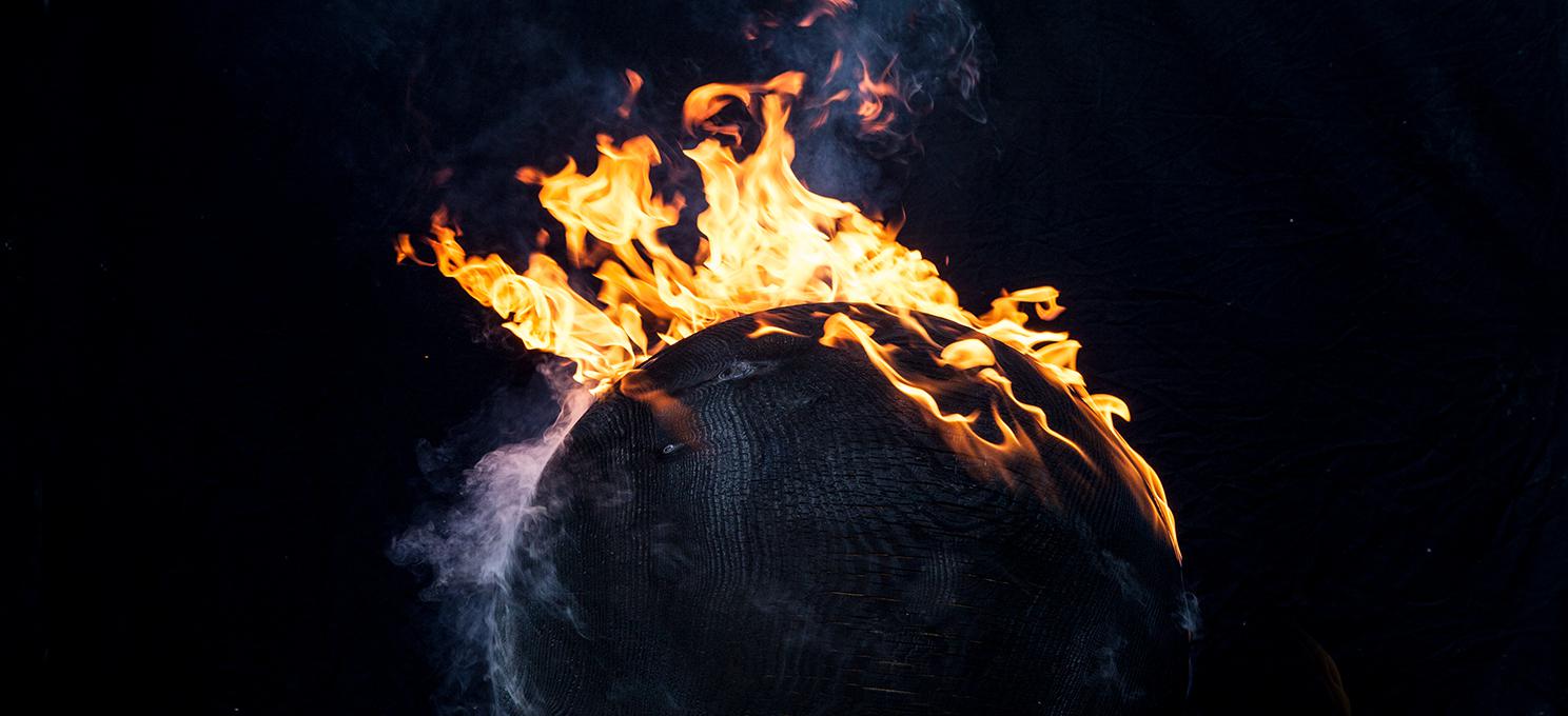 <span class='credits'>© Jo Magrean</span>